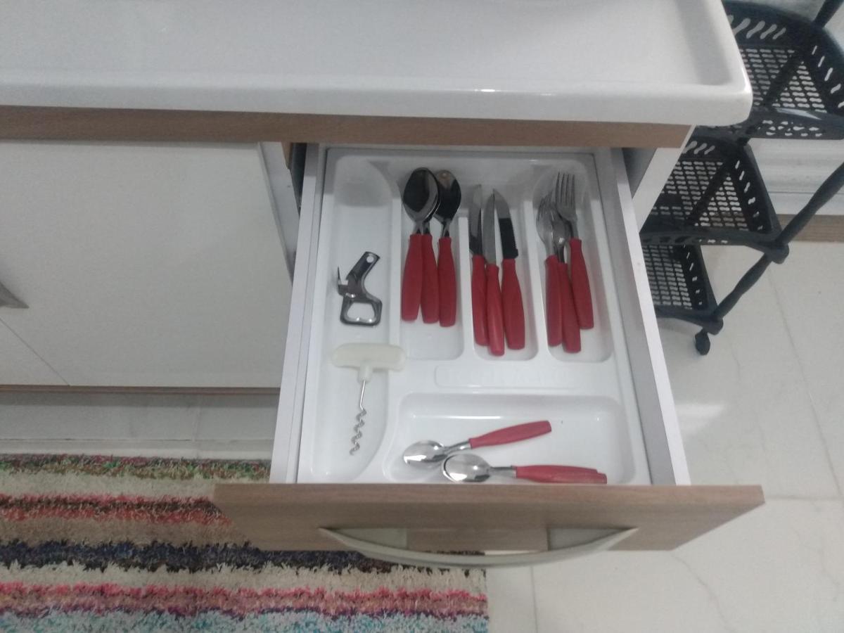 Loft4 Completo Ar Canais Assinat Garagem Internet Prox Aparecida E Industrias Daire Pindamonhangaba Dış mekan fotoğraf